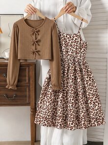 SHEIN Tween Girls 2pcs Outfit Ribbed Knit Bow Cardigan And Floral Cami Dress Set Photoshoot Vacation Brown Beige Fall Family Matching Tropical Formal Cute - Multicolor - View 3