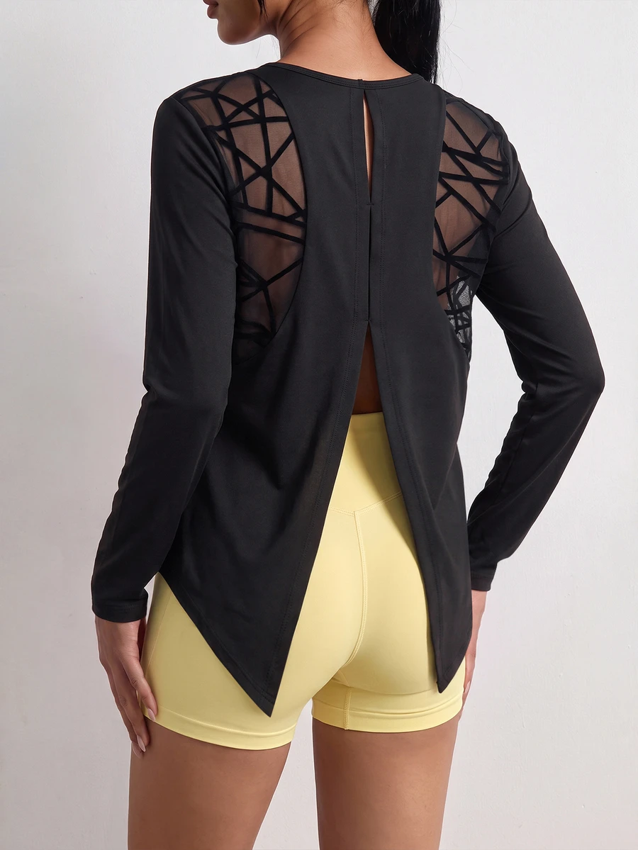 Easithlete Women's Long Sleeve Sports T-Shirt With Geometric Mesh Patchwork Back - Black - View 1