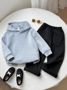 SHEIN Bubblio 2件組兒童小男孩服裝套裝，手繪圖案連帽長袖灰色運動衫搭配純色鬆緊腰運動長褲，適合返校、生日、節日派對，秋冬穿著 - 灰色 - 查看 2