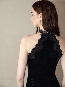 MOTF PREMIUM VELVET CONTRAST LACE SLEEVELESS STAND COLLAR SLIM FIT SHORT DRESS - Black - View 4