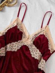 LuxeNights 4pcs Contrast Color Lace & Velvet Camisole Top, Shorts, Pants And Robe Pajama Set, Fall Winter Clothes - Burgundy - View 3