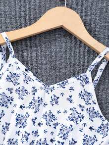 SHEIN Tween Girls 2pcs/Set Blue Denim Jacket With Front Button Placket And Floral Print Strap Dress Set, Summer, Casual, Outfit - Blue and White - View 9