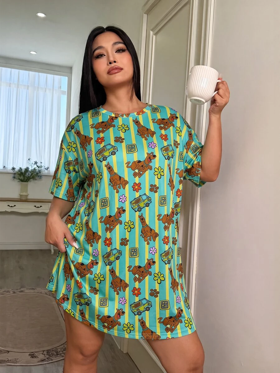 SCOOBY-DOO X SHEIN Plus Size Cartoon Print Striped Crew Neck Nightgown - Multicolor - View 1