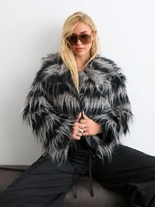 BAD SUNDAY Women's Autumn/Winter Striped Faux Fur Oversized Jacket, Y2K Vintage Style - Multicolor - View 3