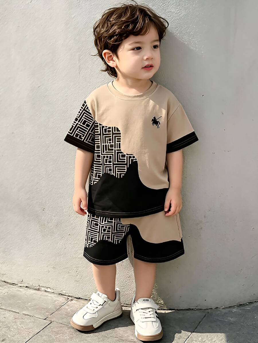 Baby Boy Round Neck Colorblock Knight Print Short Sleeve T-Shirt And Shorts Casual Daily Outfit