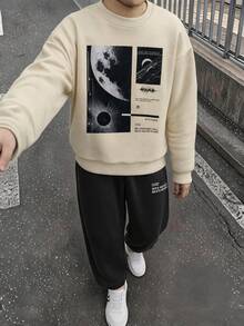 SHEIN 兒童青少年男孩休閒運動街頭風百搭外太空圖案卡其色圓領套頭衛衣與長褲套裝，適合通勤、上學、日常休閒外出、運動，秋冬款 - 卡其色 - 查看 5
