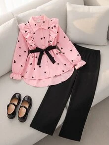 SHEIN 青少年女孩秋季套裝 2件/套 心形印花荷葉邊袖口長袖襯衫附腰帶與內搭褲套裝，秋季，可愛 - 粉色 - 查看 2