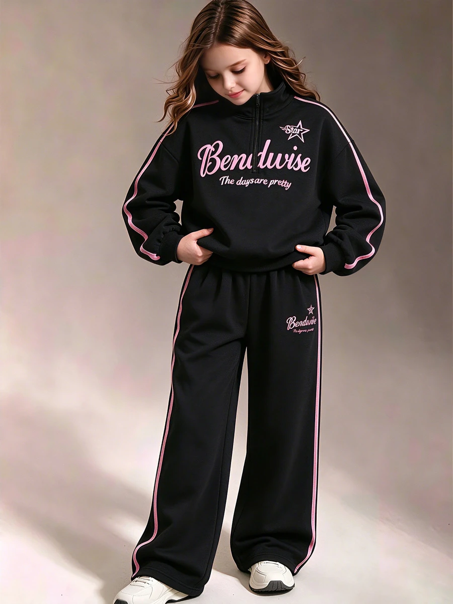 SHEIN 女童 2 件套,長袖,抓絨,秋季套裝,紐約字母印花衛衣短褲,粉色慢跑黑白校園 80 年代酷女孩 - 黑色 - 查看 1