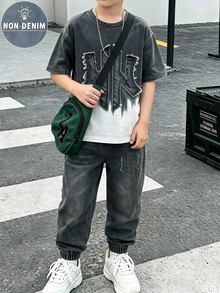 SHEIN 青少年男孩深灰色漸層字母印花寬鬆T恤慢跑褲套裝 夏季返校街頭風校園休閒長袖套裝