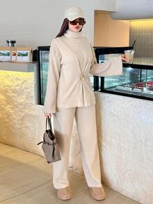 Solavon New French Design Metal Button Decor Knitted Cable Warm Daily Versatile Elegant Set - Khaki - View 5