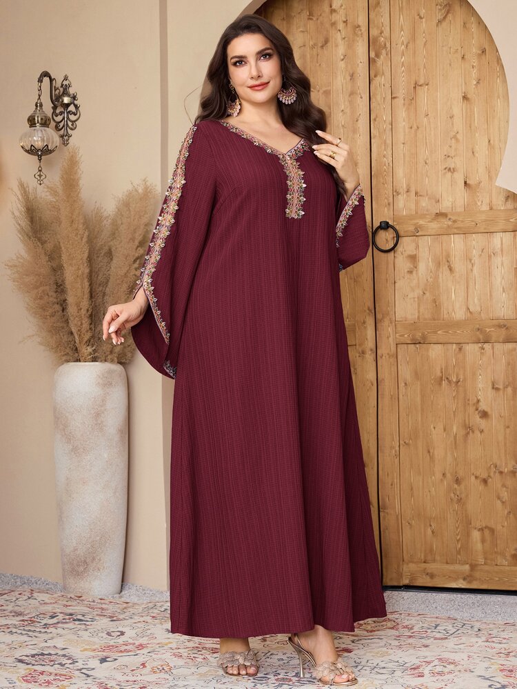 Al Najma Plus Size Women's Textured 3D Floral Embroidery Elegant Arabic Traditional Long Dress, Suitable For Evening Gala - Burgundy - View 8