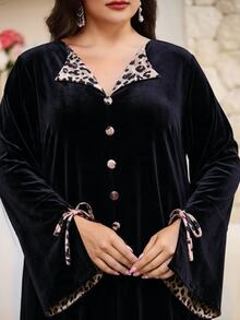 Al Najma Đầm Arab nữ size lớn họa tiết da báo, cài nút thắt dây - màu đen - Xem 4