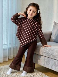 SHEIN Genkimix Kids 2件組少女波點毛絨袖口假領波浪邊假領上衣+喇叭褲公主風羅紋針織套裝，適用新年、聖誕派對 - 棕色 - 查看 8
