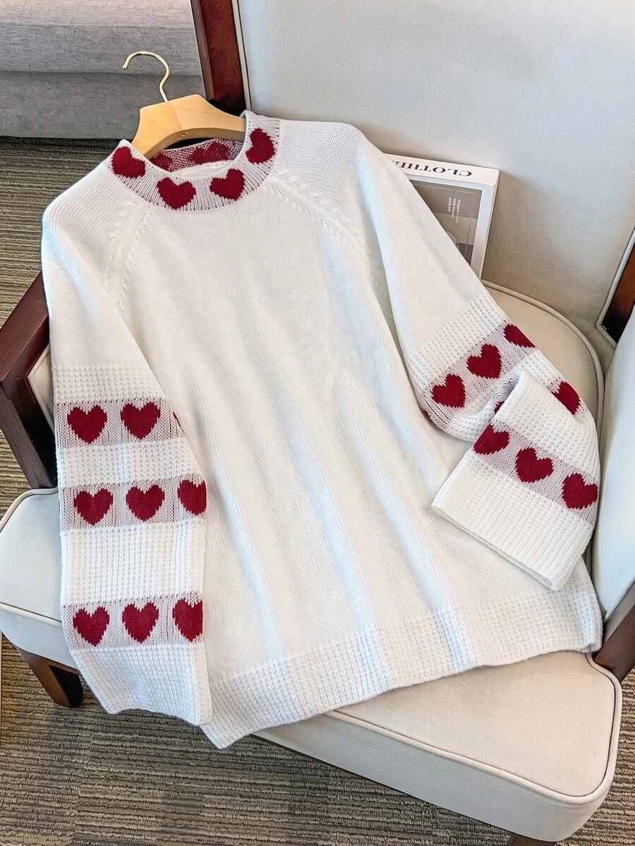 GlowEve CURVE Autumn/Winter Plus Size Heart Contrast Color Straight Sleeve Crew Neck Loose Slouchy Versatile Pullover Knit Sweater Christmas - White - View 1