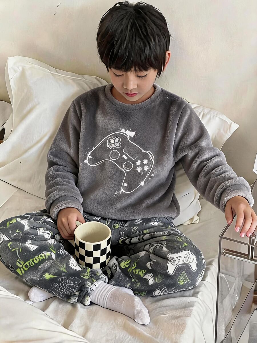 SHEIN 青少年男孩秋冬長袖上衣與長褲舒適居家睡衣2件套,遊戲控制器印花圖案 - 灰色 - 查看 1