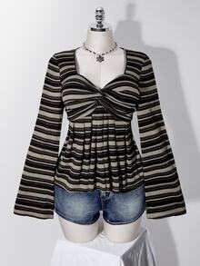 SHEIN ICON 女款大尺碼秋冬復古性感千禧風Y2K日常簡約休閒甜心領棕色條紋喇叭袖打結T恤 - 棕色 - 查看 3