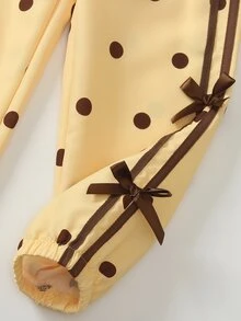 SHEIN 2件組少女秋冬套裝，甜美波點印花前拉鍊立領夾克外套，側邊蝴蝶結飾彈性腰鬆緊慢跑褲，休閒運動風 - 黃色 - 查看 7