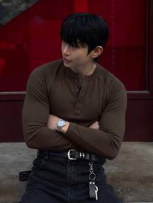 DAZY Spring/Autumn Comfortable Fitted Knit Fabric Coffee T-Shirt - Coffee Brown - View 4