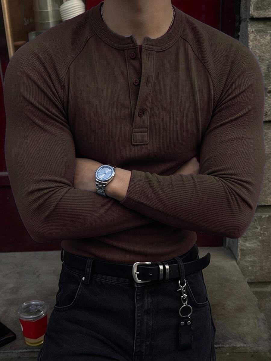 DAZY Spring/Autumn Comfortable Fitted Knit Fabric Coffee T-Shirt - Coffee Brown - View 1