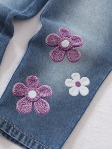 SHEIN 女童抓絨內裡花卉刺繡運動衫漸層紫色水洗寬腿牛仔褲2件套，甜美休閒秋冬7歲生日穿搭 - 紫色 - 查看 5