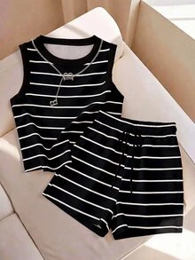 GlowEve Women's Striped Contrast Color Round Neck Tank Top And Drawstring Waist Casual Shorts 2 Pieces Set - Multicolor - View 3