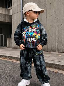 SHEIN Young Boys Casual Minimalist Cartoon Game Console Pattern Loose Long Sleeve Hooded Sweatshirt 2 Pieces Set, Graphic Print Loose Long Sleeve Hooded Sweatshirt 2 Pieces Set, Suitable For Autumn/Winter - Multicolor - View 1