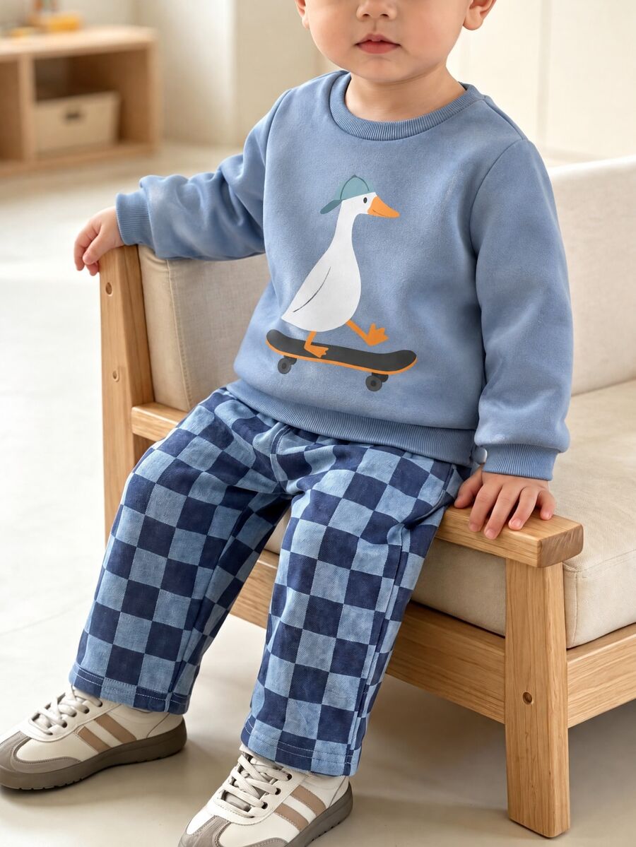 SHEIN Kids Young Boys Loose Fit Fashionable Warm Comfortable Bear Pattern Striped Cartoon Long Sleeve Autumn Sweatshirt