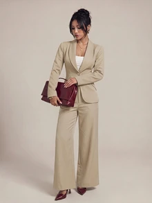 SHEIN PETITE 優雅套裝兩件式穿搭，單排扣西裝外套與西裝長褲套組，秋季通勤辦公商務企業正裝，適合嬌小女性 - 卡其色 - 查看 3