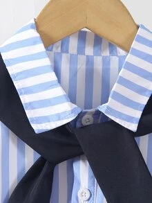 SHEIN 青少年男孩套裝：白色熱帶風正式襯衫、海軍藍長褲、披肩，適合學校假期秋季 - 藏蓝色 - 查看 6