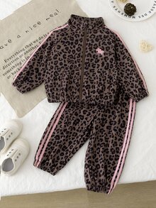 Setelan Pakaian Olahraga Motif Leopard 2 Potong untuk Remaja Perempuan - Jaket Kerah Tegak dengan Resleting + Celana Jogging dengan Manset, Pakaian Streetwear Atletik Bergaya Retro - Coklat - View 3