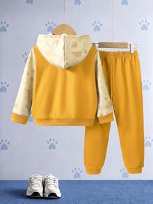 SHEIN | PAW Patrol 男童棕色米色拼接卡通狗字母印花連帽衫套裝 秋季休閒寬鬆長袖羅紋袖口 返校穿搭 冬季 - 彩色 - 查看 2