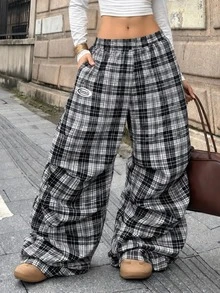 Coolane 女款秋冬街頭風休閒基本款黑色格紋寬腿運動休閒褲，適合外出、度假與日常穿著 - 黑與白 - 查看 6