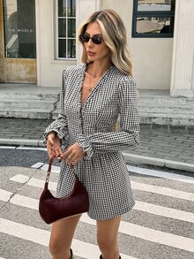 Serisse Women's Cotton Gingham Plaid V Neck Puff Sleeve Ruffle Cuff Cinched Waist Fitted Short Romper Jumpsuit,Casual Daily Wear Romper - Black and White - View 7