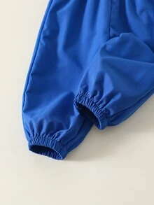 SHEIN 男嬰幼兒 2件組 秋冬加厚抓絨內裡休閒時尚運動風克萊因藍夾克套裝，工裝風套裝，嬰兒冬季穿搭，街頭風運動服 - 寶藍色 - 查看 6