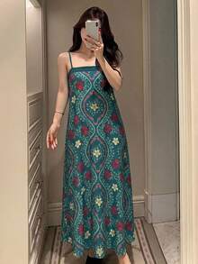 DAZY Summer Beach Vacation Style Floral Print Loose Camisole Maxi Nightgown For Women - Dark Green - View 5