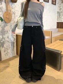 DAZY Women's Casual Heavy Rivet Korean Style Solid Color Streetwear Aesthetic Jeans - Black - View 3