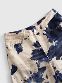 ROMWE MEN Street Life Men's Loose Fit Denim Jeans With Metal Button Decor And Cow Print - Multicolor - View 3