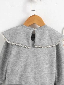 SHEIN Playful Pals Baby Girl Sweet Grey 2 Piece Outfits Cute Pearl Ruffle Doll Collar Long Sleeve Sweatshirt And Sweatpants Set Casual Kids Winter Pullover Suit - Grey - View 6