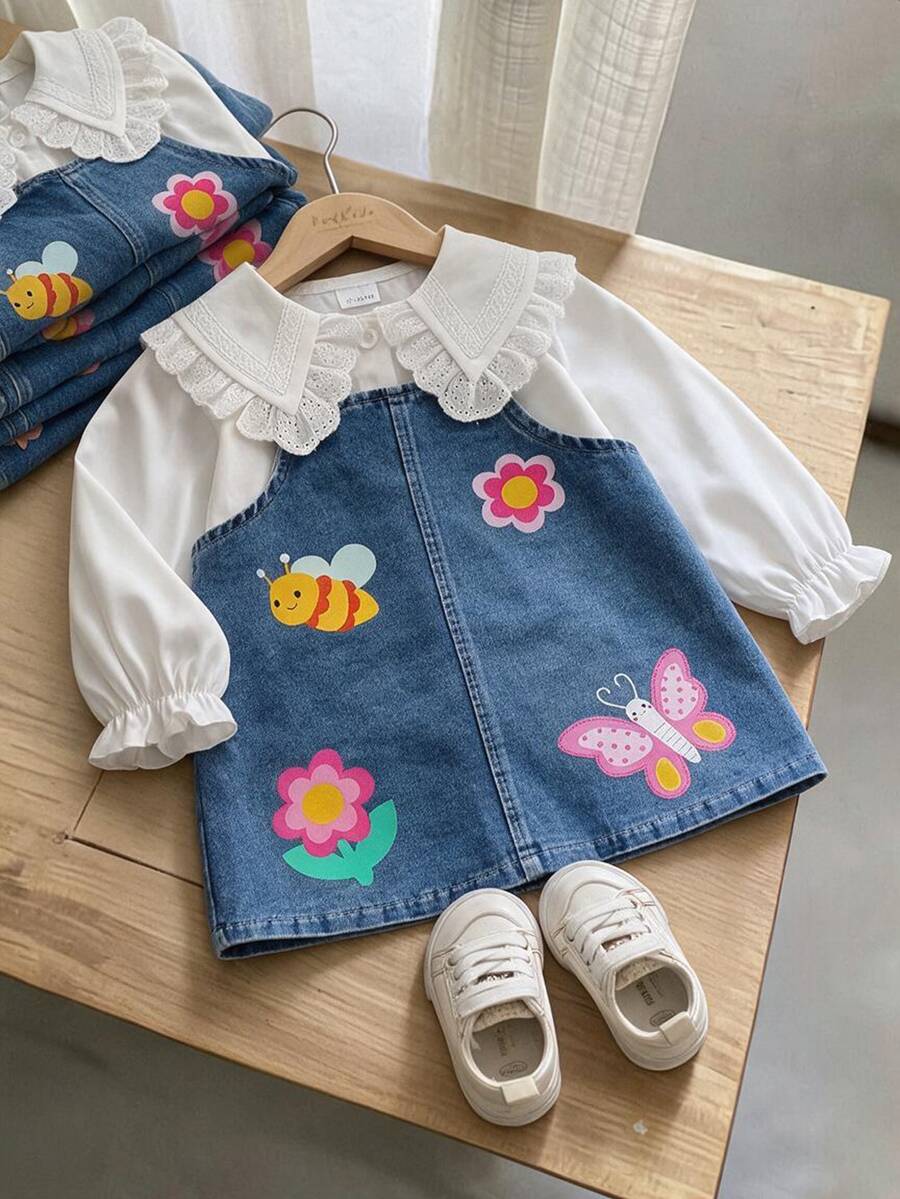 SHEIN Playful Pals 2pcs Toddler Girls Overall Denim Dress Set Sweet Cute Blue White Butterfly Bee Flower Lace Ruffle Puff Sleeve Eyelet Collar Regular Party Fall Holiday - Medium Wash - View 1