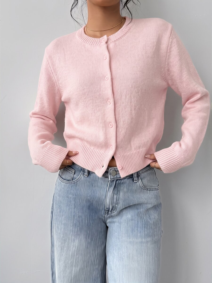 SHEIN BASICS 女款休閒純色圓領長袖寬鬆短版開襟針織外套，秋季軟粉色，適合學校、教師、辦公室穿著