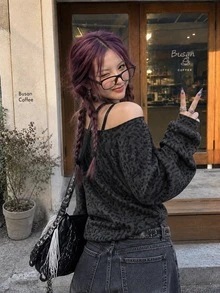 Attitoon 女款休閒街頭極簡豹紋露肩衛衣，深灰色，適合秋季夜晚外出 - 彩色 - 查看 2