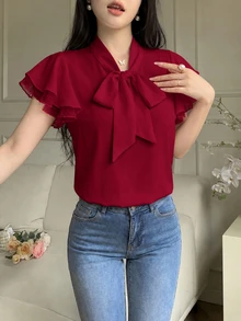 Modelyn 女士纯色荷叶边系带短袖优雅衬衫 - 酒紅色 - 查看 7