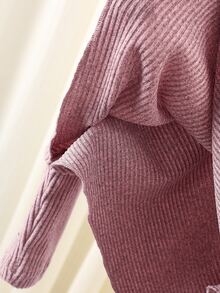 SHEIN 少女秋季休閒T恤套裝 設計感不對稱套頭高領針織羅紋刷毛布料 米色長袖上衣 喇叭褲 - 中紫紅色 - 查看 10