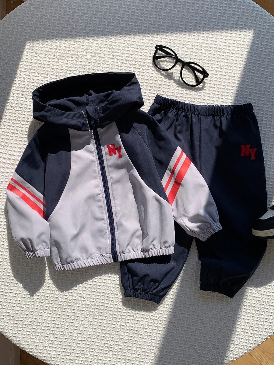 SHEIN 2pcs/Set Baby Boy Autumn/Winter Sports Cute Street Style Casual Colorblock Hooded Sweatshirt & Pants Outfit - Multicolor - View 1