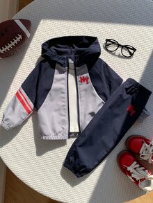 SHEIN 2件組男嬰秋冬運動可愛街頭風休閒拼色連帽衛衣與長褲套裝 - 彩色 - 查看 3