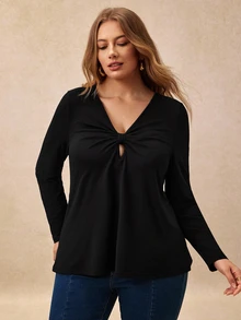 SHEIN LUNE CURVE Plus Size Women's Autumn/Winter Solid Color Hollow Button Design Minimalist T-Shirt Fall - Black - View 4