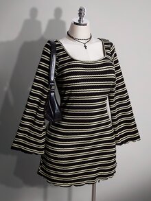 SHEIN ICON Plus Size Black And White Backless Bell Sleeve Knit Dress Autumn 90s 80's 70's Back-To-School Club Brunch Dinner Party Vacation Y2k 2000s Fall - Black and White - View 5