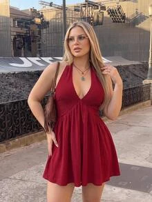 SHEIN ICON 大尺碼掛脖紅白編織收腰A字露背洋裝，適合夏季度假與日常穿著，Y2K傳統優雅風 - 紅色 - 查看 3