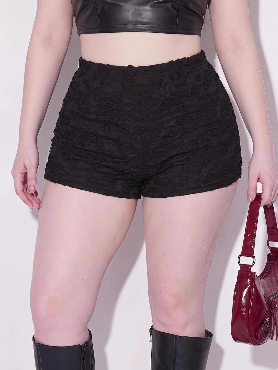 SHEIN ICON Shorts minimalistas de ajuste ceñido y textura para tallas grandes - Negro - Ver 1