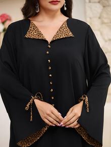 Al Najma Plus Size Women Leopard Patchwork Long Sleeve Button Design Arabian Dress, Modest Kaftan - Black - View 3